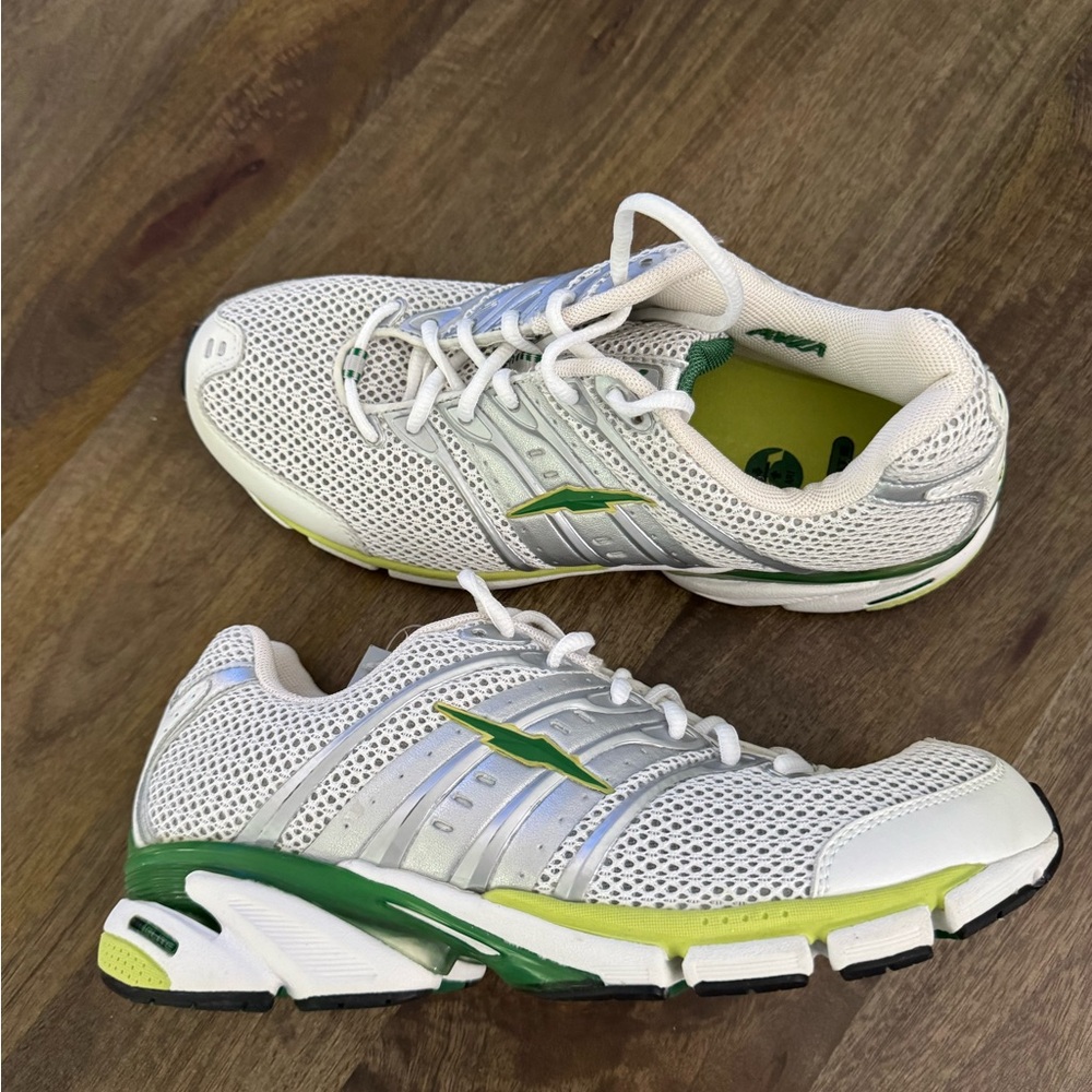 Women’s Avia White Mesh Athletic Sneakers with Green And Yellow Accents Size 7.5 - Picture 3 of 7